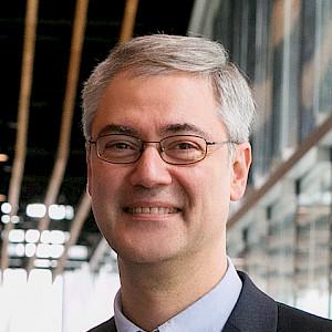 A photo of Mustafa Sahin, MD, PhD.